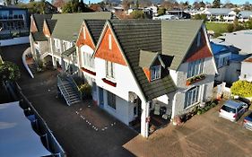 Colonial Lodge Motel Taupo Exterior photo