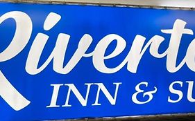 Rodeway Inn & Suites Riverton Exterior photo