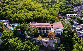 Habitation Des Lauriers Hotel Cap-Haitien Exterior photo