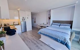 Brand New Top Floor Studio - The Hub Gibraltar - Self Catering Apartment Exterior photo