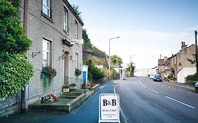 The Pinfold Guest House Brighouse Exterior photo