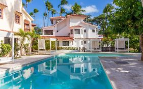 Beautiful Family Villa Near Bavaro Beach With Pool Punta Cana Exterior photo