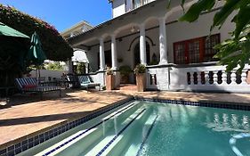 Olaf'S Guest House Cape Town Exterior photo
