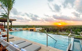 Aloft Tulum Hotel Exterior photo