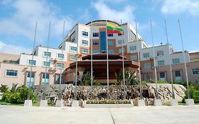 Oattara Thiri Hotel Naypyidaw Exterior photo