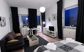 Apartment & Boardinghouse Berlin Friedrichshain-Kreuzberg Exterior photo