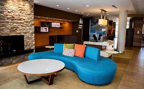 Fairfield Inn & Suites By Marriott Moncton Exterior photo