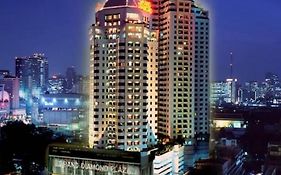 Grand Diamond Suites Hotel Bangkok Exterior photo