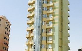 Bneid Al Gar Penthouse Entire Apartment 3 Bedroom Family Only Kuwait City Exterior photo