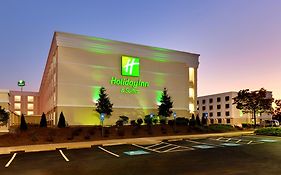 Holiday Inn & Suites Atlanta Airport North, An Ihg Hotel Exterior photo