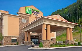 Holiday Inn Express & Suites Ripley, An Ihg Hotel Exterior photo