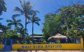 Hotel Villa Amarilla Tamarindo Exterior photo
