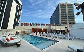 Nobu Hotel At Caesars Atlantic City Exterior photo