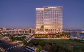 Hilton San Diego Bayfront Exterior photo
