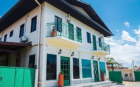 Cozy And Quirky Wolf Apartment Paramaribo Exterior photo