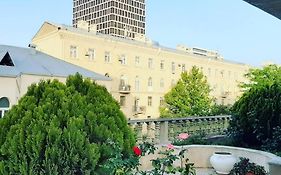 Hostel In Baku Av Exterior photo