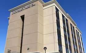 Doubletree By Hilton Kitchener Hotel Exterior photo