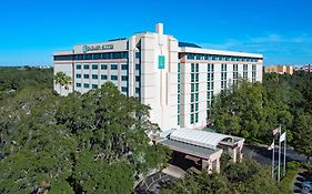 Embassy Suites By Hilton Tampa Usf Near Busch Gardens Exterior photo