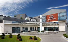 Doubletree By Hilton Hotel & Conference Centre Warsaw Exterior photo