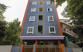 Oyo Hotel Srinidhi Inn Near Bharat Nagar Metro Station Hyderabad Exterior photo