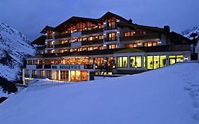 Hotel Bellevue Obergurgl Exterior photo