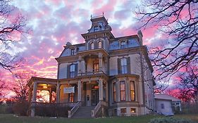 Garth Woodside Mansion Bed And Breakfast Hannibal Exterior photo