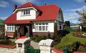 Highway House Bed And Breakfast Oamaru Exterior photo