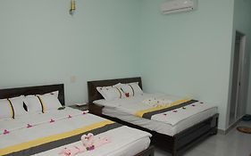 Quoc Dinh Guesthouse Mui Ne Room photo