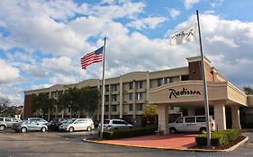 Radisson Rochester Airport Hotel Exterior photo