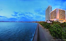 The Oberoi Mumbai Hotel Exterior photo