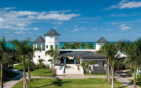 The Veranda Resort And Residences Grace Bay Exterior photo