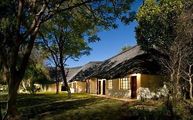 Mokuti Etosha Lodge Mokuti Lodge Exterior photo