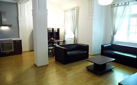Fukas Apartments Medena Bratislava Room photo
