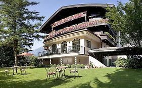 Aparthotel Landhaus St. Joseph Mayrhofen Exterior photo