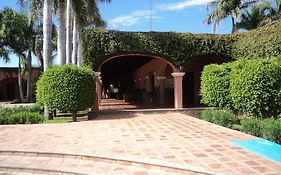 Hotel Hacienda Cazadores Navojoa Exterior photo