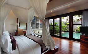 Aria Exclusive Villas & Spa - Chse Certified Bali Exterior photo
