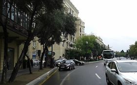 Neftiannikov Avenue Apartment Baku Exterior photo