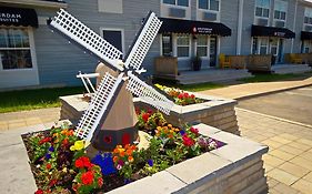 Amsterdam Inn & Suites Moncton Exterior photo