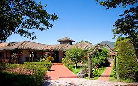 La Quinta San Andres Hotel Ibarra Exterior photo