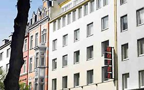 Monopol Hotel Dusseldorf Exterior photo