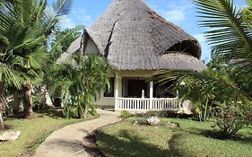 Villa Twiga Ukunda Exterior photo