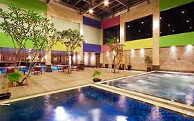Fm7 Resort Hotel Tangerang Exterior photo