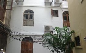 Gulf Global Bed & Breakfast Zanzibar Exterior photo