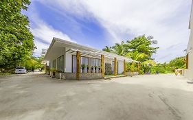 Aadan Beach House Dhigurah  Exterior photo