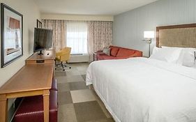 Hampton Inn And Suites Minneapolis University Area, Mn Exterior photo
