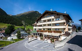 Hotel Jagerhof Ischgl Exterior photo