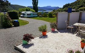 Picton'S Waikawa Bay Holiday Park Exterior photo