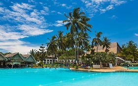 Reef Hotel Mombasa Exterior photo