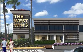 The West Wing Boutique Hotel Tampa Exterior photo