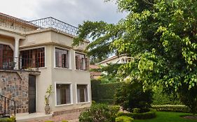 Golf Hills Residence Kigali Exterior photo